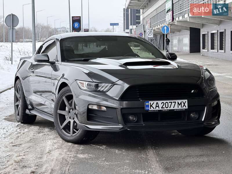 Купе Ford Mustang 2014 в Киеве фото Купе Ford Mustang 2014 в Киеве