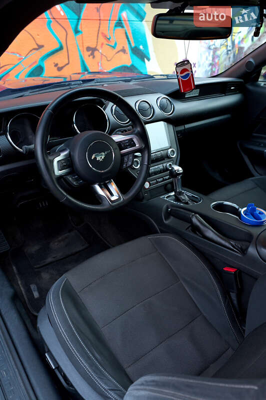 Купе Ford Mustang 2015 в Ужгороді фото 13 Купе Ford Mustang 2015 в Ужгороді