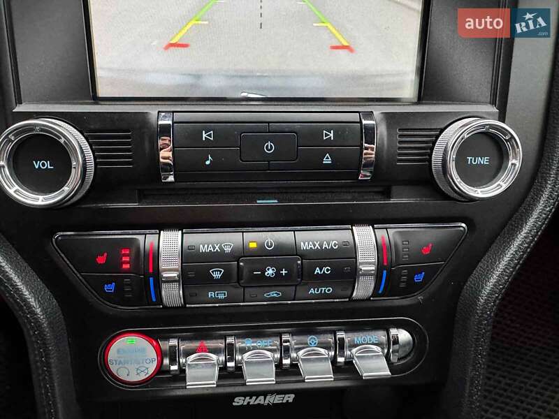 Кабриолет Ford Mustang 2016 в Киеве