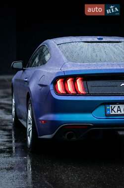 Купе Ford Mustang 2018 в Києві