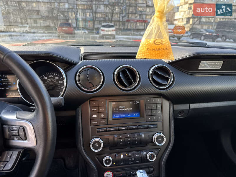 Купе Ford Mustang 2015 в Киеве