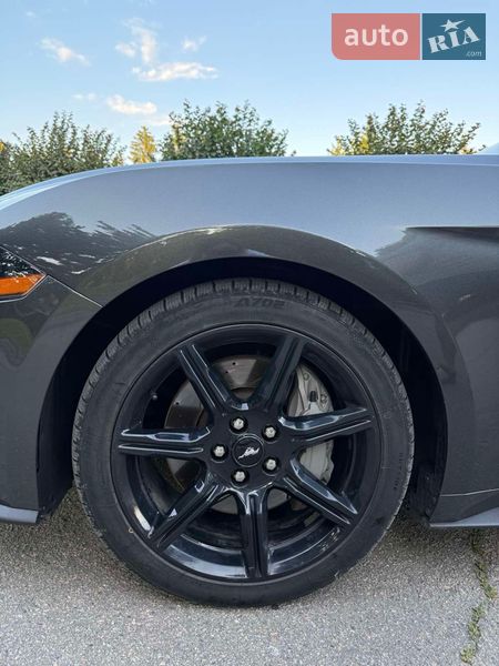 Купе Ford Mustang 2019 в Умані