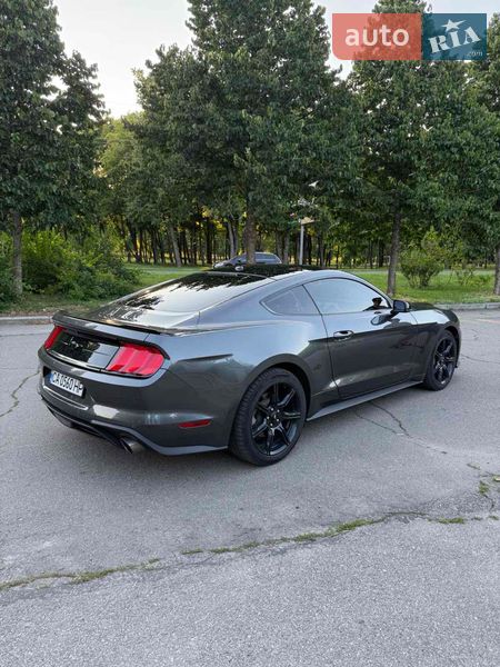 Купе Ford Mustang 2019 в Умані