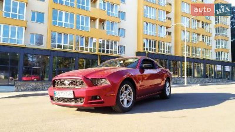 Купе Ford Mustang 2014 в Виннице