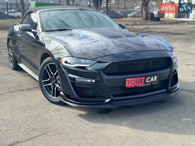 Кабриолет Ford Mustang 2019 в Киеве
