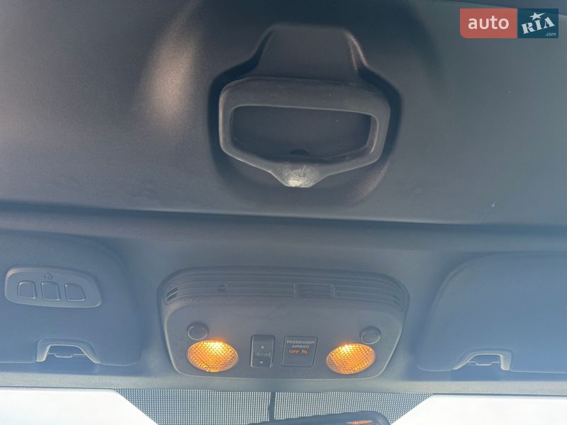 Кабриолет Ford Mustang 2019 в Киеве