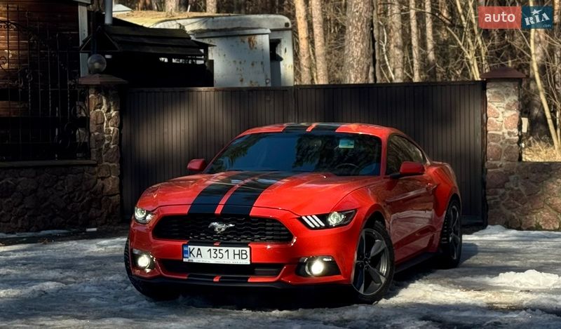 Купе Ford Mustang 2016 в Києві