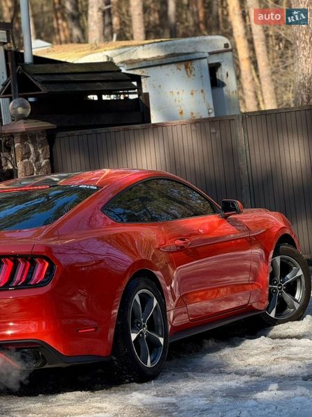 Купе Ford Mustang 2016 в Києві