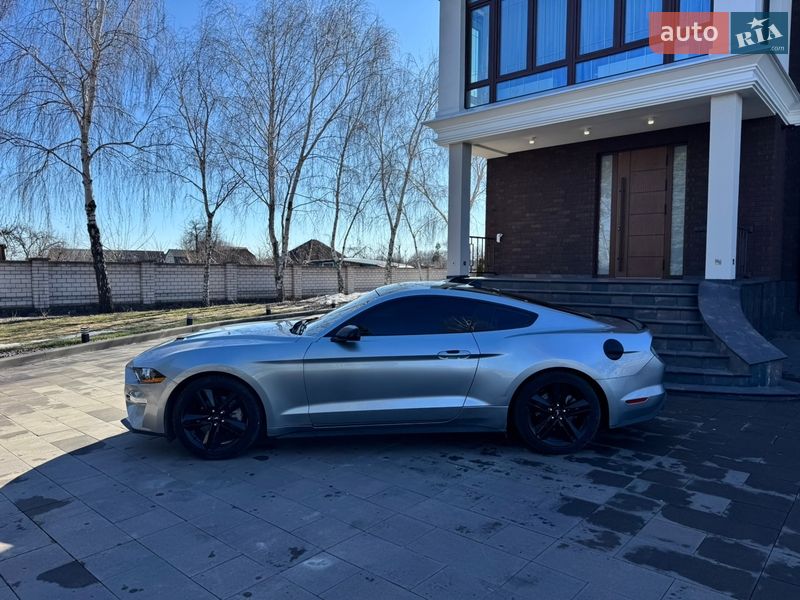 Купе Ford Mustang 2021 в Киеве
