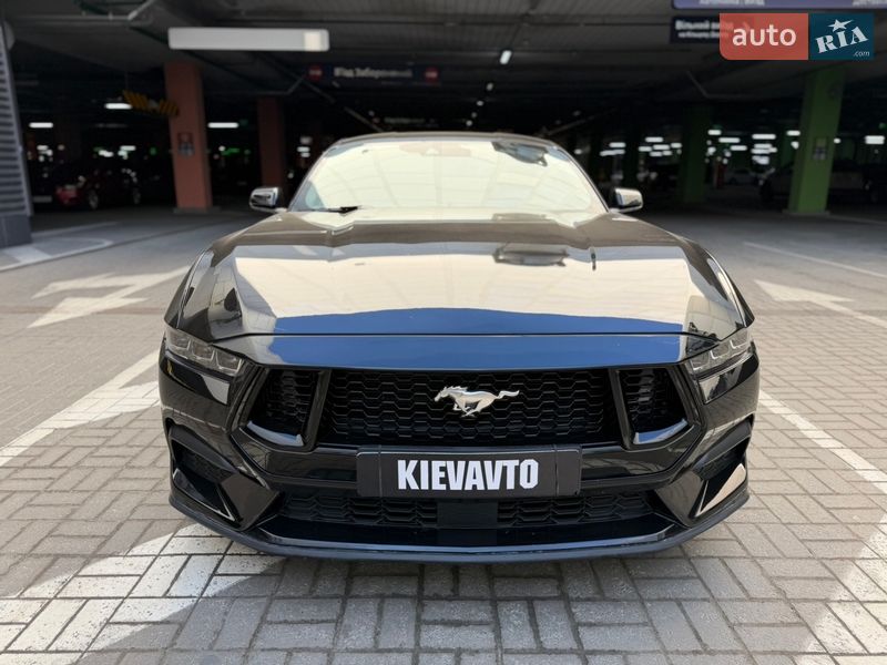 Купе Ford Mustang 2023 в Киеве