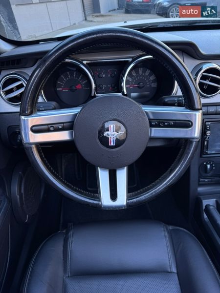 Кабриолет Ford Mustang 2008 в Киеве