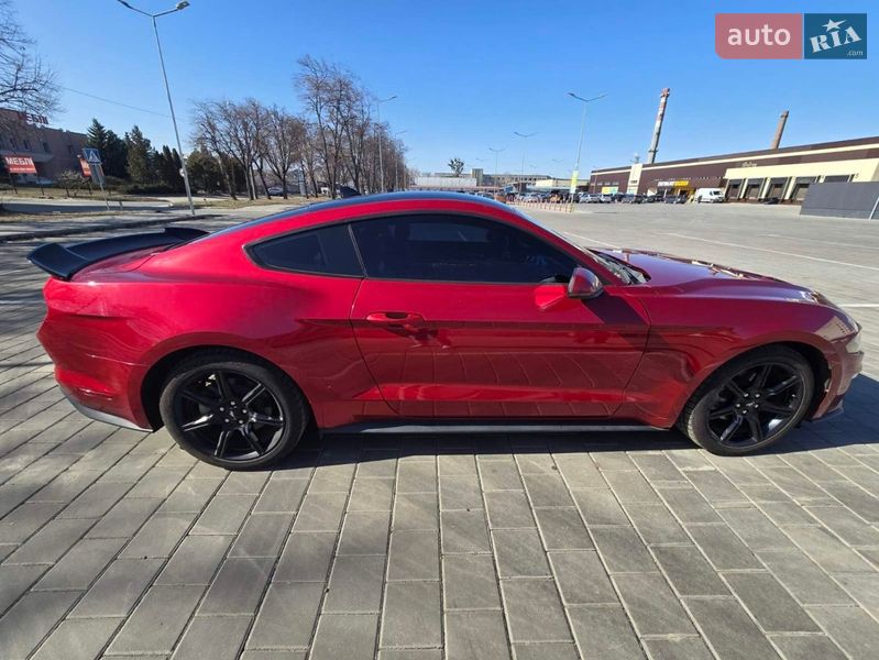 Купе Ford Mustang 2020 в Черкасах