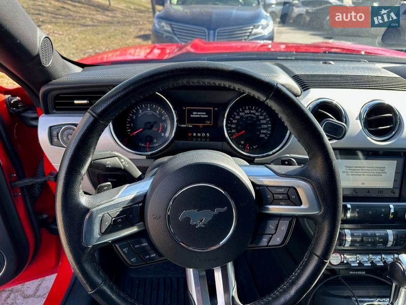 Купе Ford Mustang 2016 в Києві