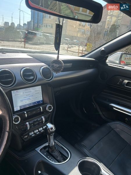 Купе Ford Mustang 2018 в Киеве