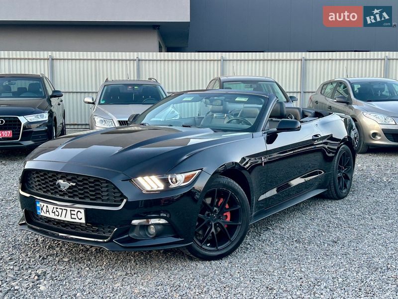 Кабріолет Ford Mustang 2015 в Мукачевому