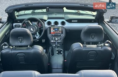 Кабріолет Ford Mustang 2015 в Мукачевому