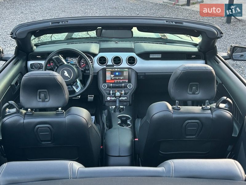 Кабріолет Ford Mustang 2015 в Мукачевому
