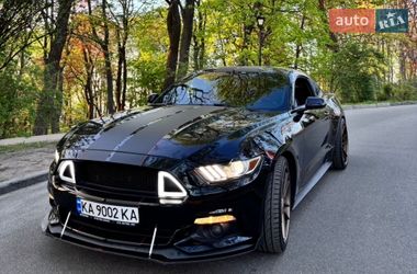 Купе Ford Mustang 2016 в Киеве