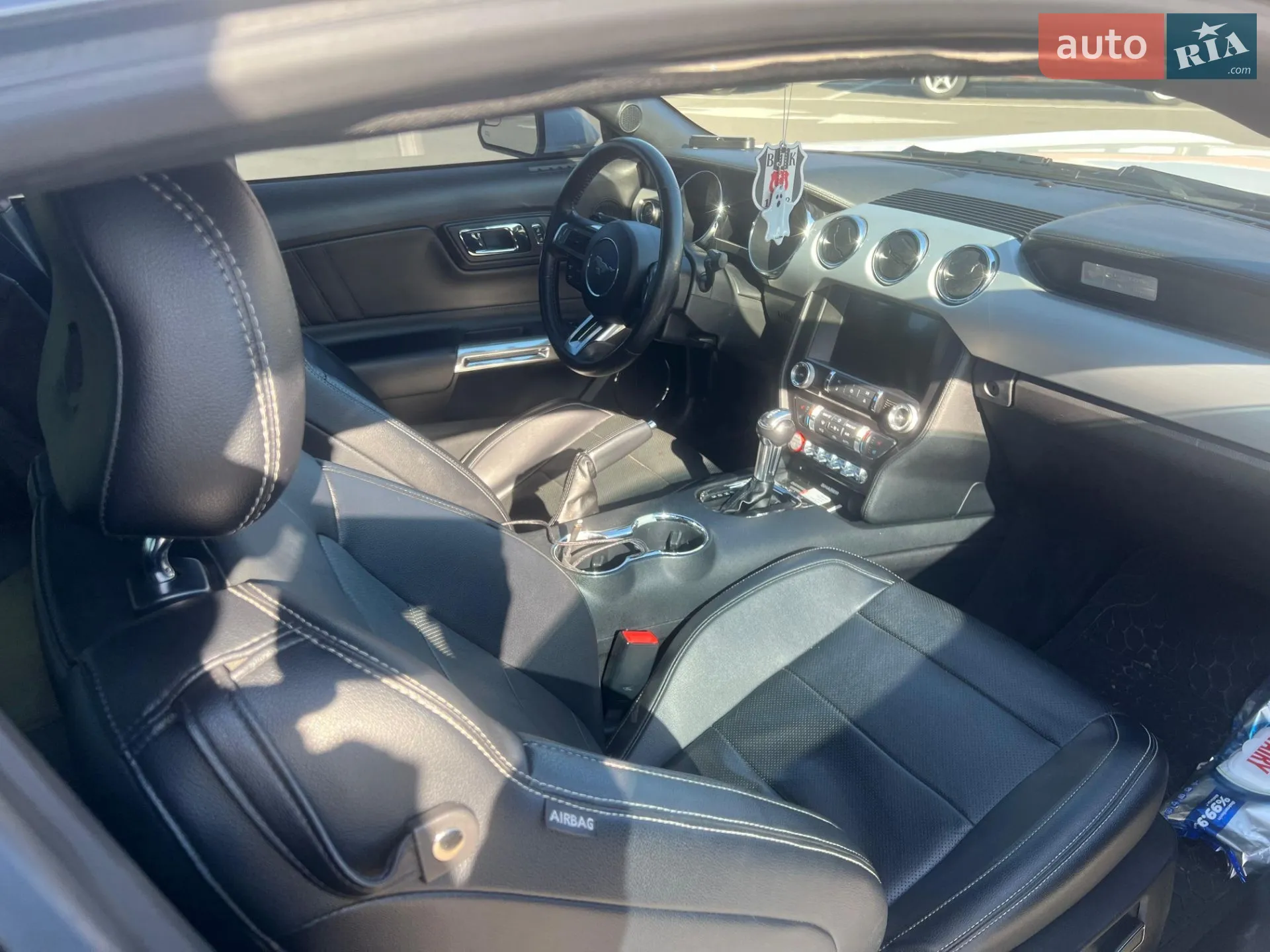 2016 Ford Mustang - мініатюра 17
