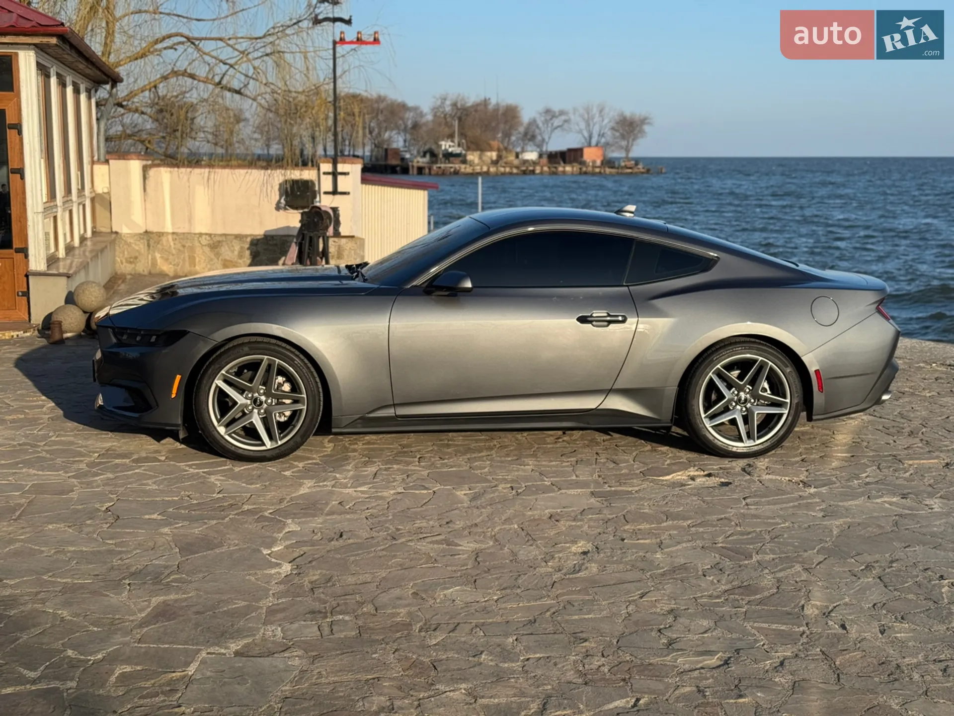 2025 Ford Mustang - мініатюра 10