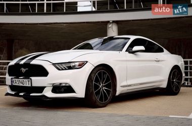 Купе Ford Mustang 2015 в Ужгороде