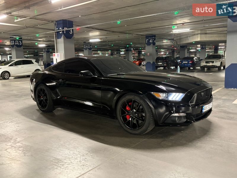 Купе Ford Mustang 2015 в Харькове фото 6 Купе Ford Mustang 2015 в Харькове