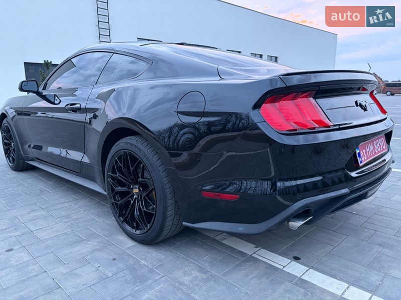 Купе Ford Mustang 2017 в Луцке фото 31 Купе Ford Mustang 2017 в Луцке