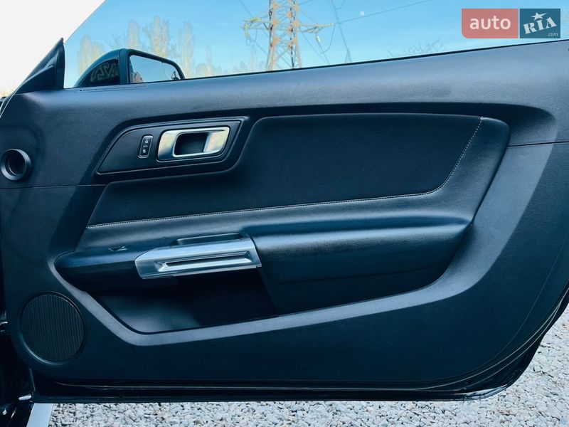 Кабриолет Ford Mustang 2018 в Харькове фото 20 Кабриолет Ford Mustang 2018 в Харькове
