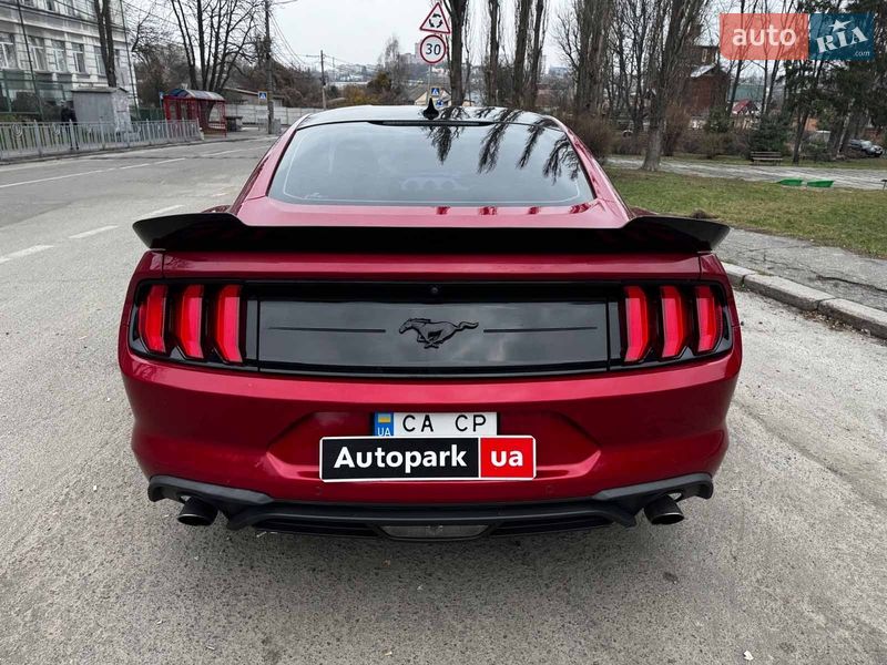 Купе Ford Mustang 2020 в Киеве фото 8 Купе Ford Mustang 2020 в Киеве