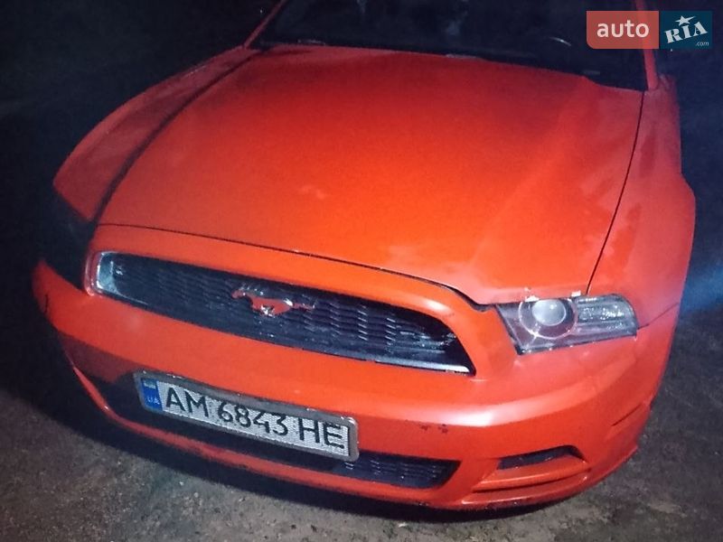 Купе Ford Mustang 2012 в Житомире фото Купе Ford Mustang 2012 в Житомире