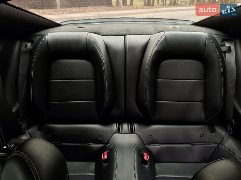 Купе Ford Mustang 2016 в Львові