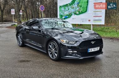 Купе Ford Mustang 2015 в Киеве