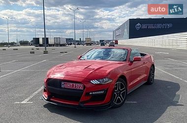 Кабриолет Ford Mustang 2019 в Львове