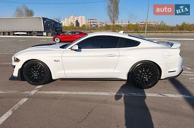 Купе Ford Mustang 2020 в Киеве