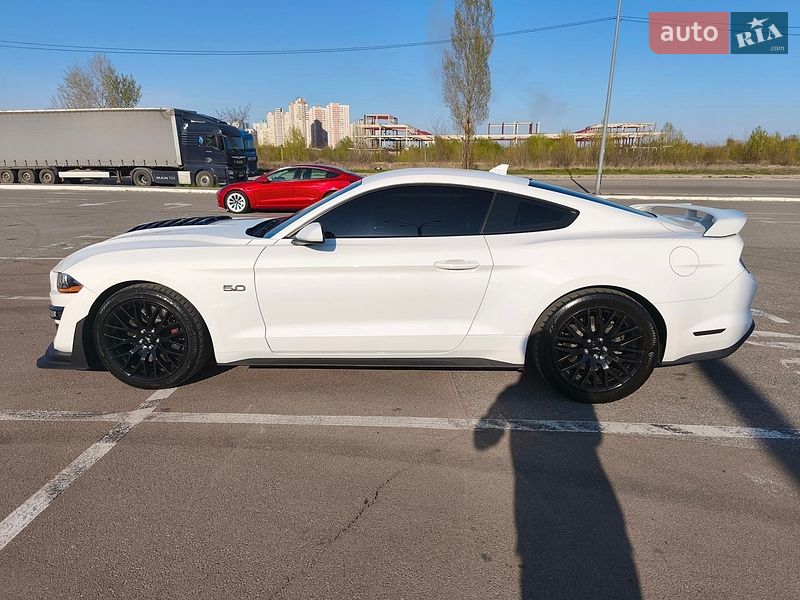 Купе Ford Mustang 2020 в Киеве