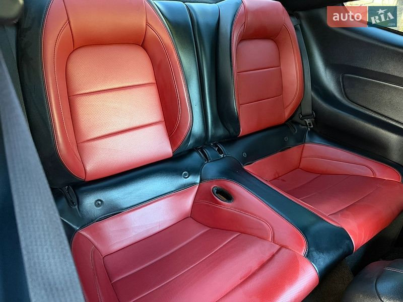 Купе Ford Mustang 2015 в Дніпрі