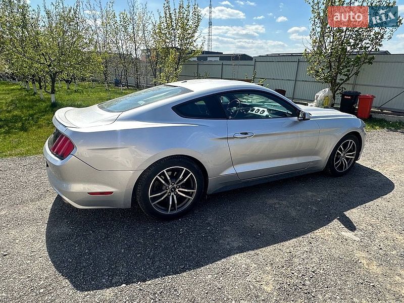Купе Ford Mustang 2014 в Києві