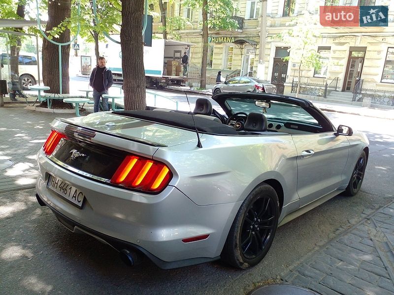 Кабріолет Ford Mustang 2015 в Одесі