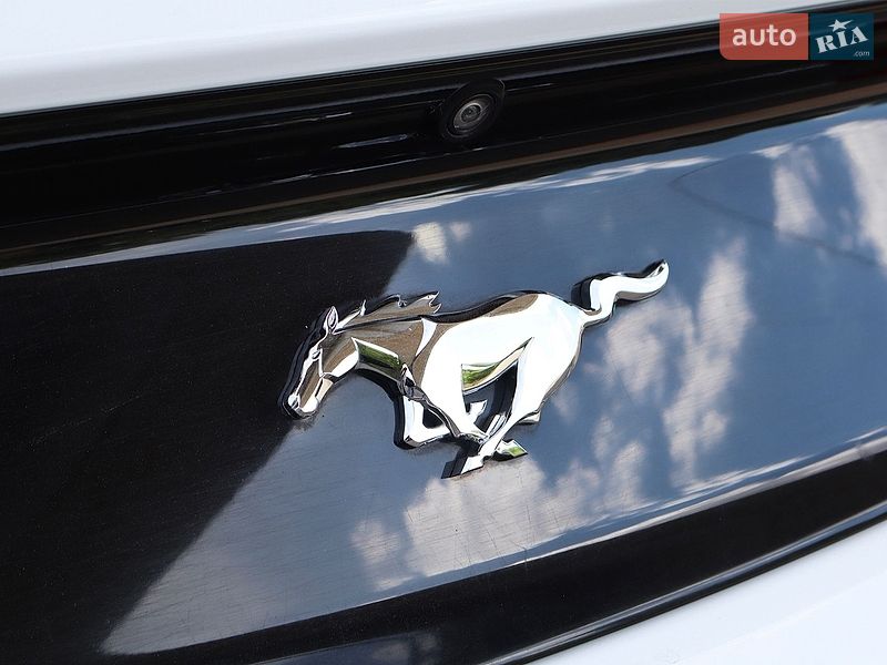 Купе Ford Mustang 2017 в Чернігові