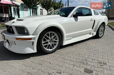 Купе Ford Mustang 2008 в Києві