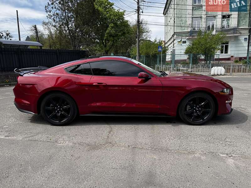Купе Ford Mustang 2020 в Киеве