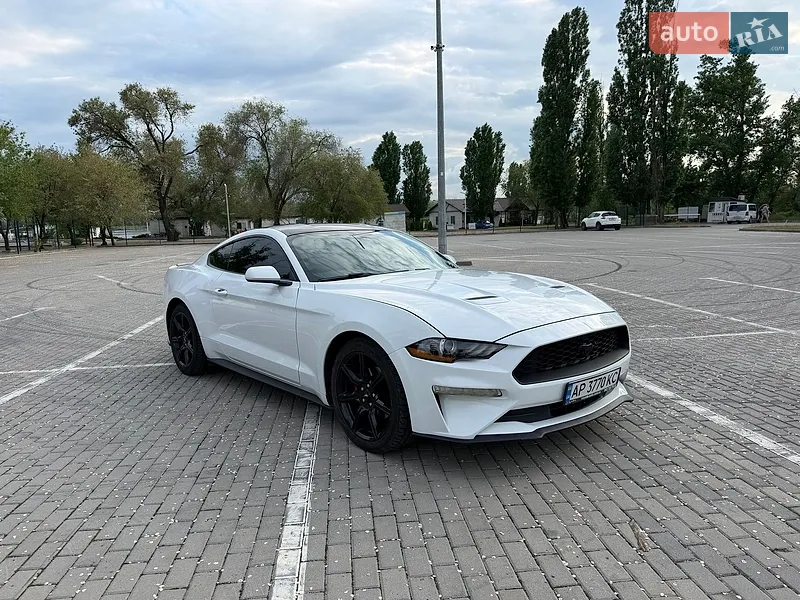 Ford Mustang 2019