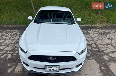 Купе Ford Mustang 2015 в Сумах