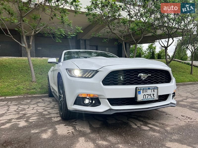 Купе Ford Mustang 2015 в Сумах
