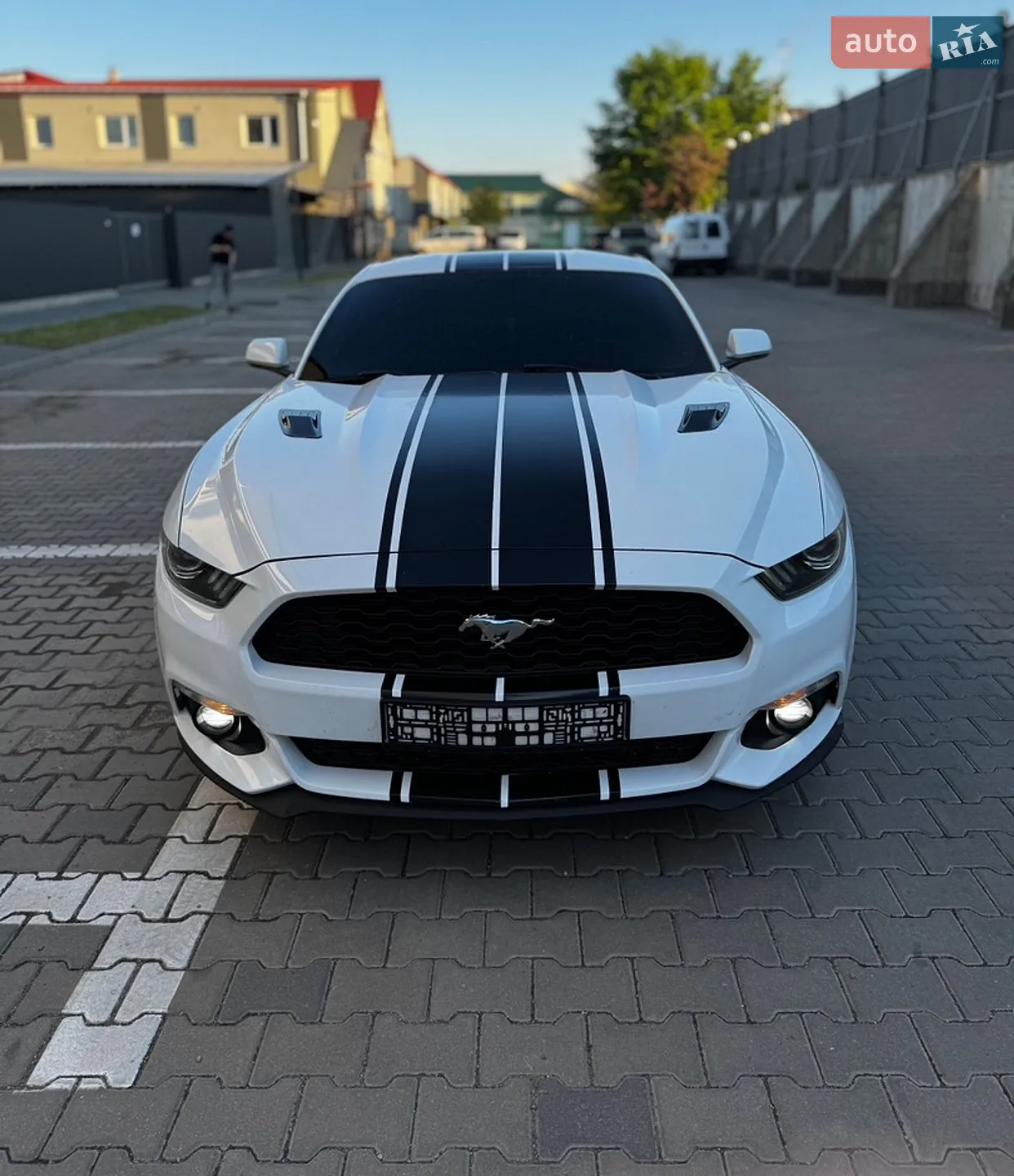 2015 Ford Mustang - мініатюра 4