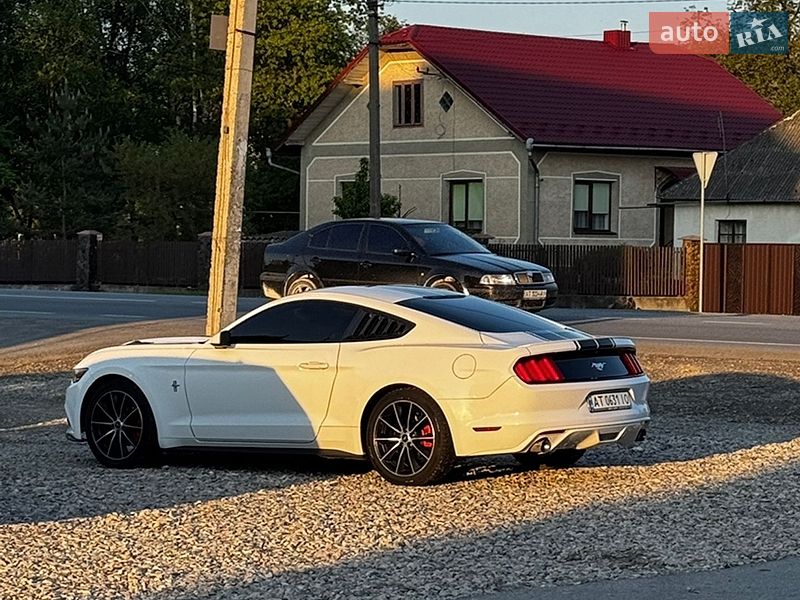 Купе Ford Mustang 2015 в Ивано-Франковске