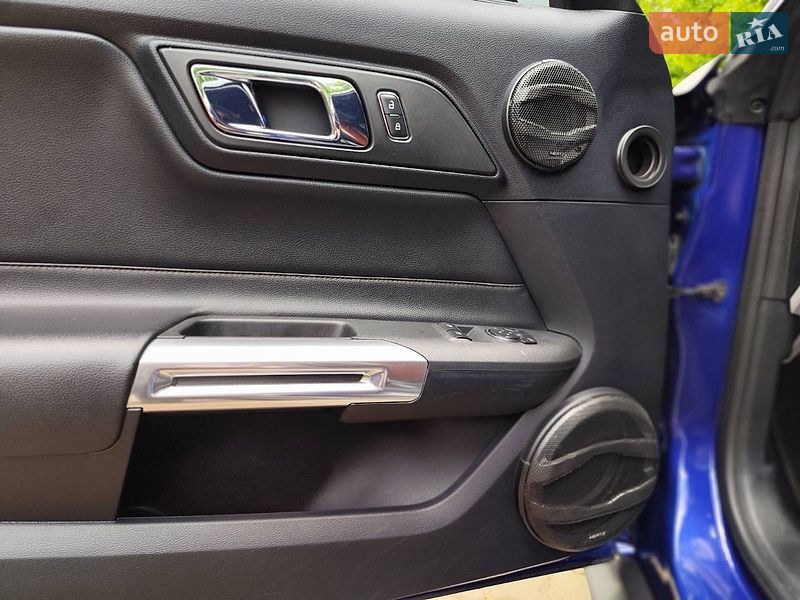 Купе Ford Mustang 2015 в Одессе