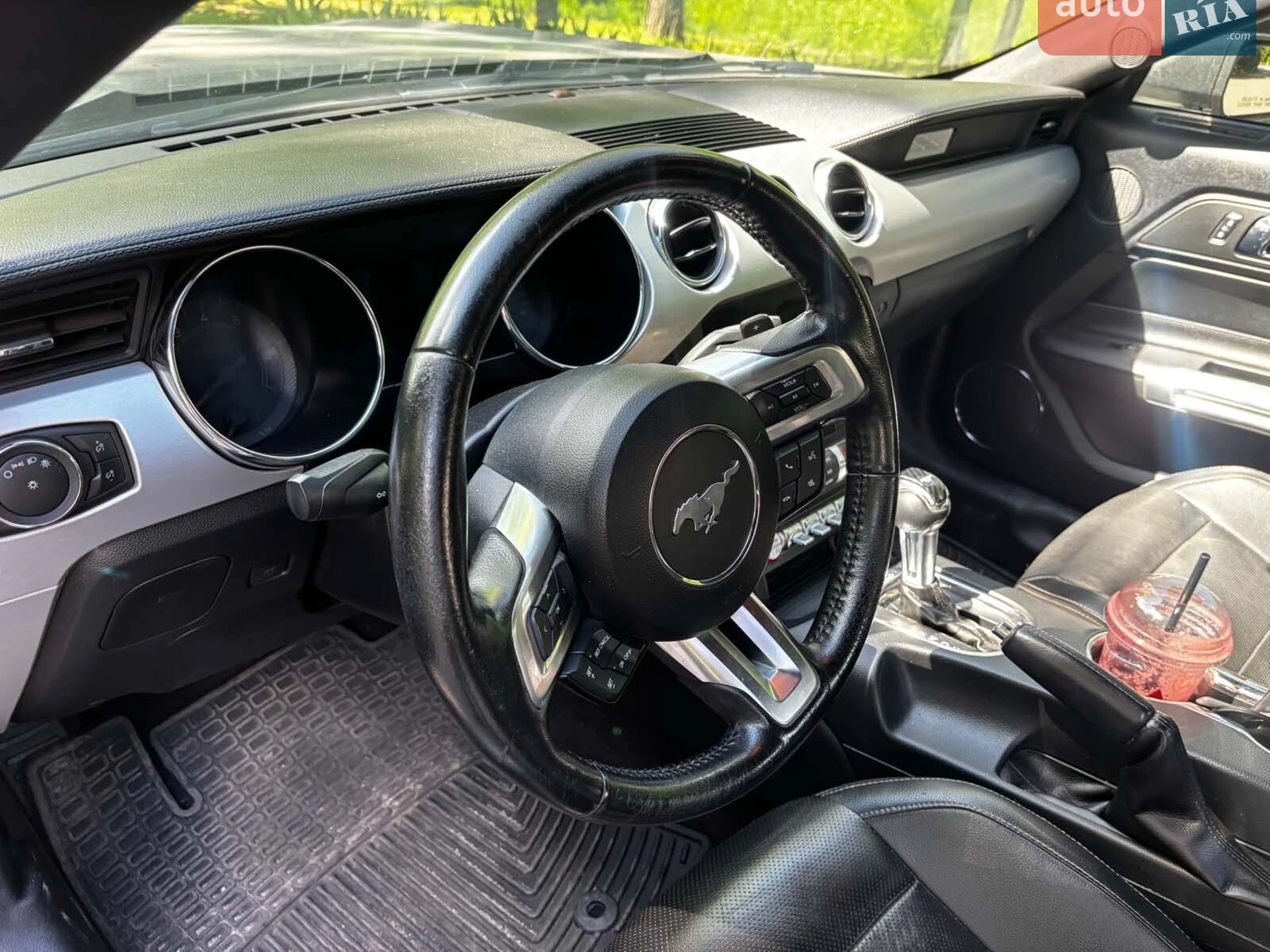 2014 Ford Mustang - мініатюра 26