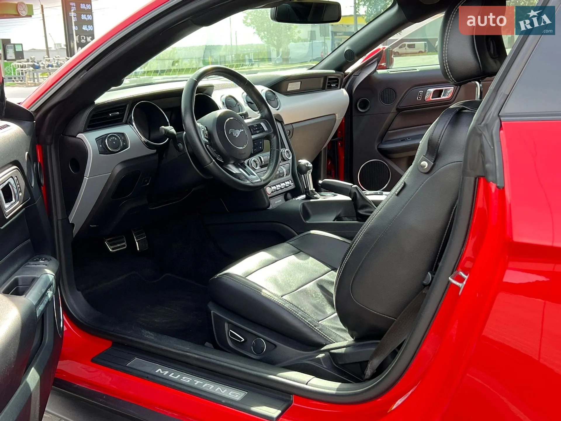 2017 Ford Mustang - мініатюра 9