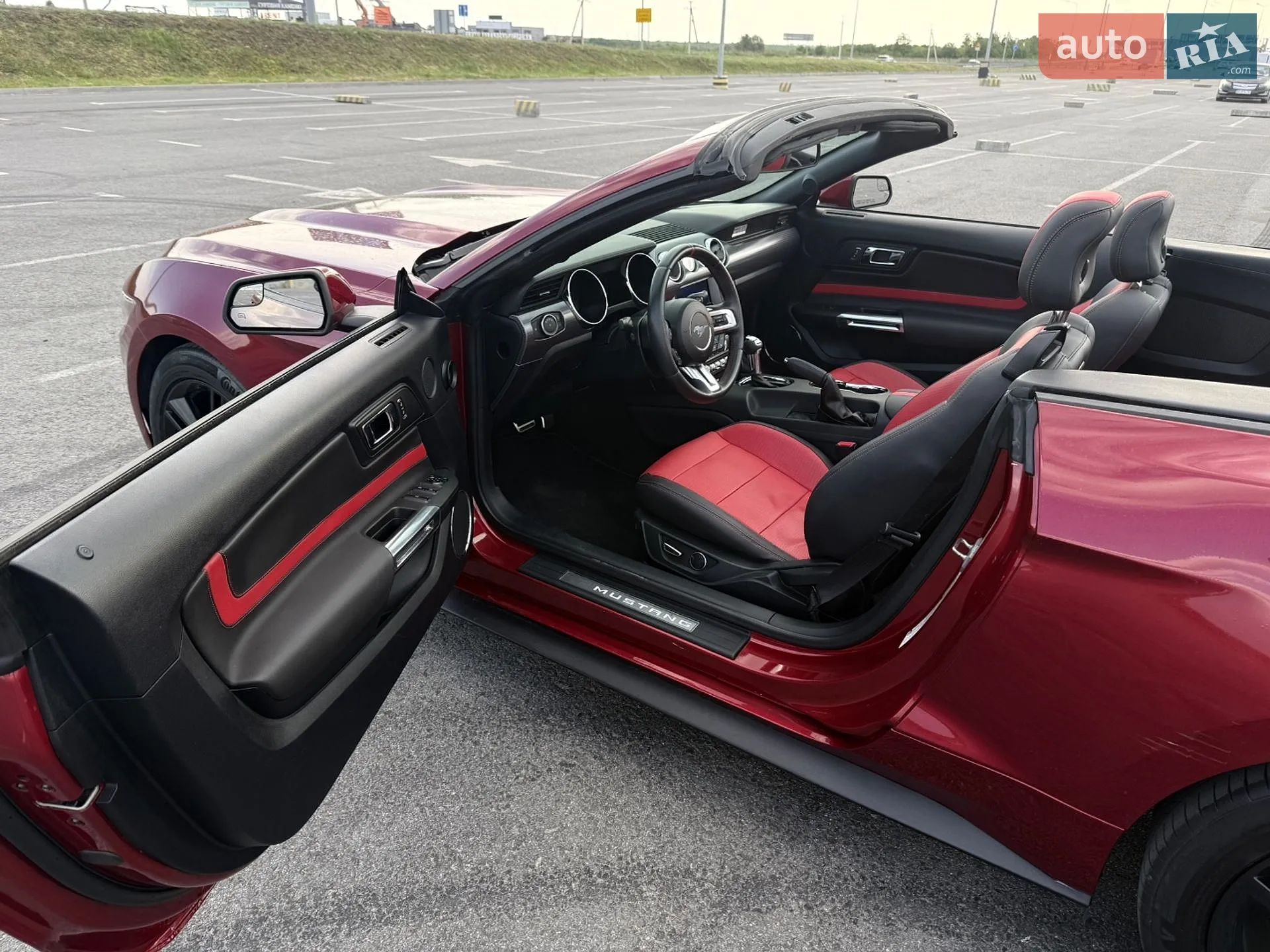 2016 Ford Mustang - мініатюра 13